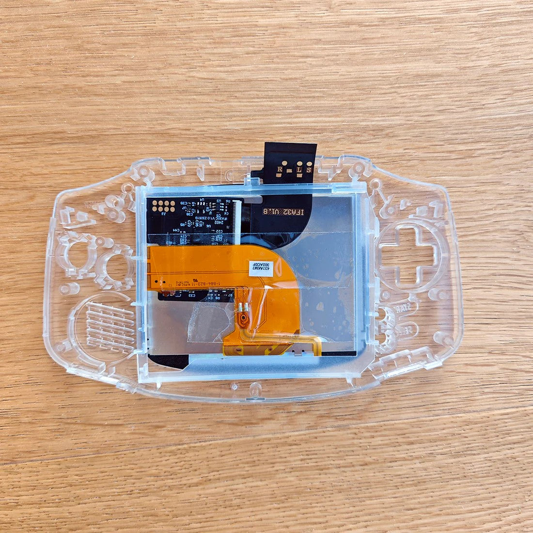 Laminated IPS LCD kit for Game Boy Advance - 3.0 Inch – Hand