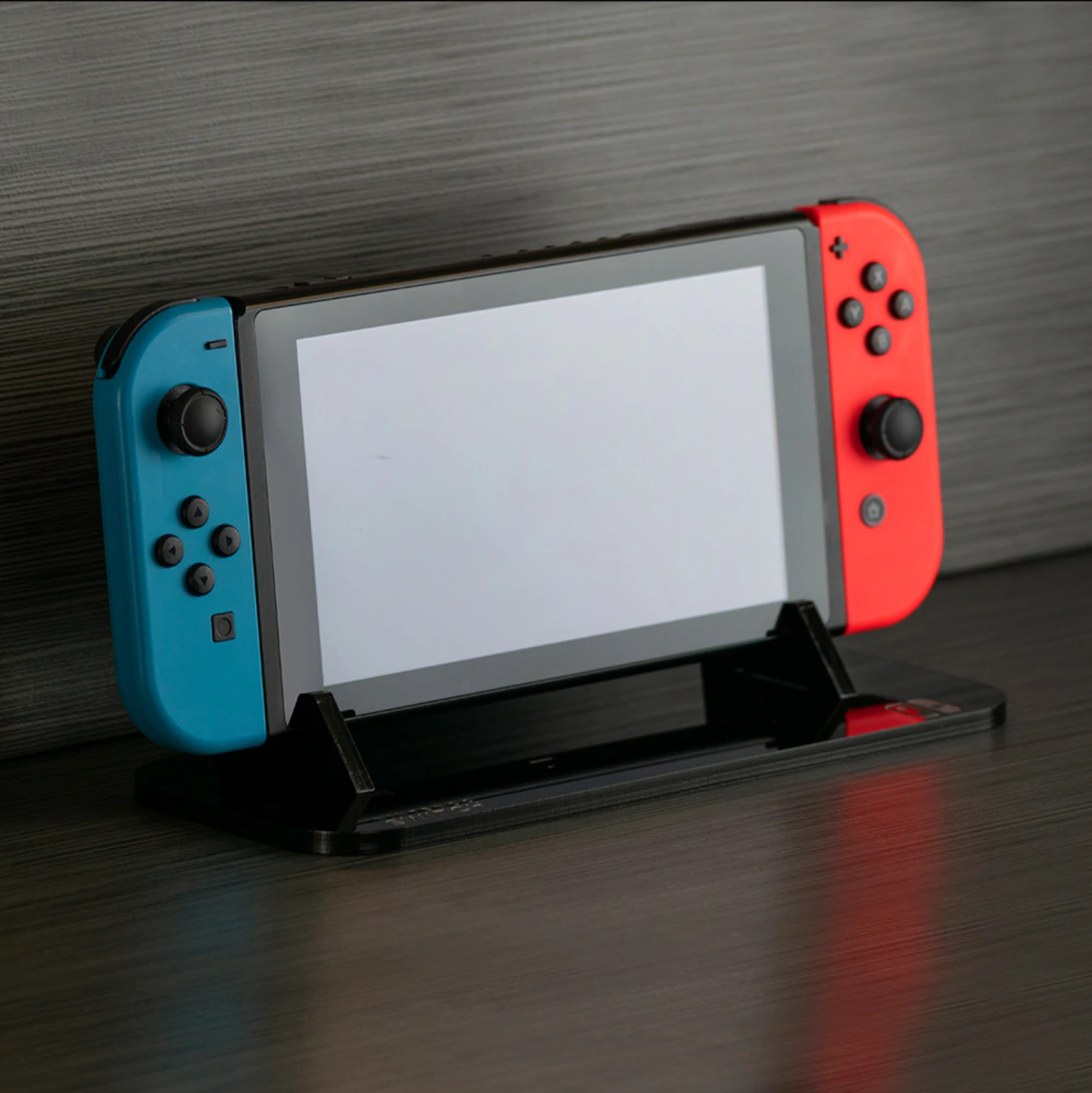Nintendo Switch Display Stand - Gloss Black Rose Colored Gaming